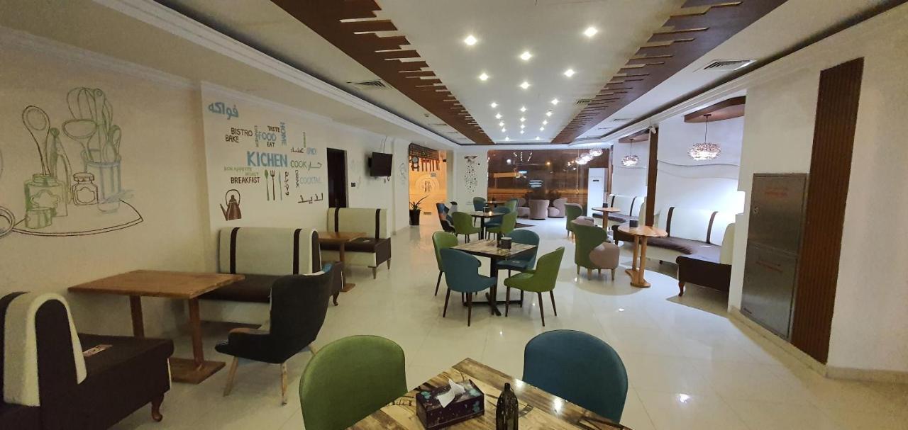 City Hotel Σαλάλα Εξωτερικό φωτογραφία